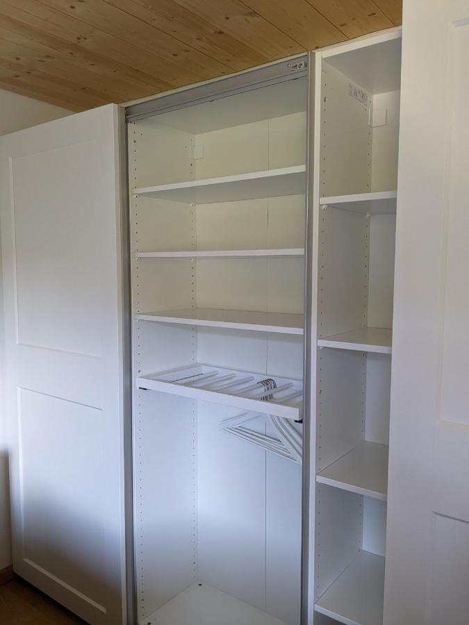 Holiday home Ruhiges Am Waldrand Mit Sauna Und Kamin - Hellaberg Ii