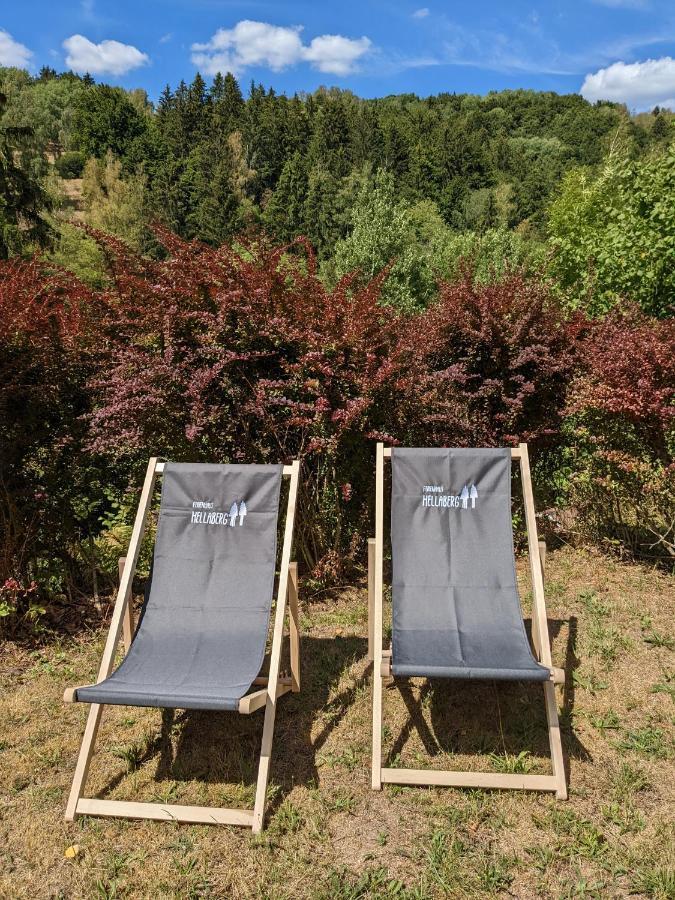 Holiday home Ruhiges Am Waldrand Mit Sauna Und Kamin - Hellaberg Ii *